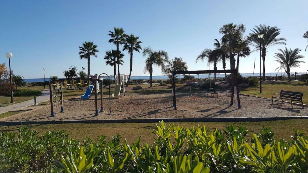 Jardines De Nuevo Vera - Magnifico Apartamento A Pie De Playa Екстериор снимка